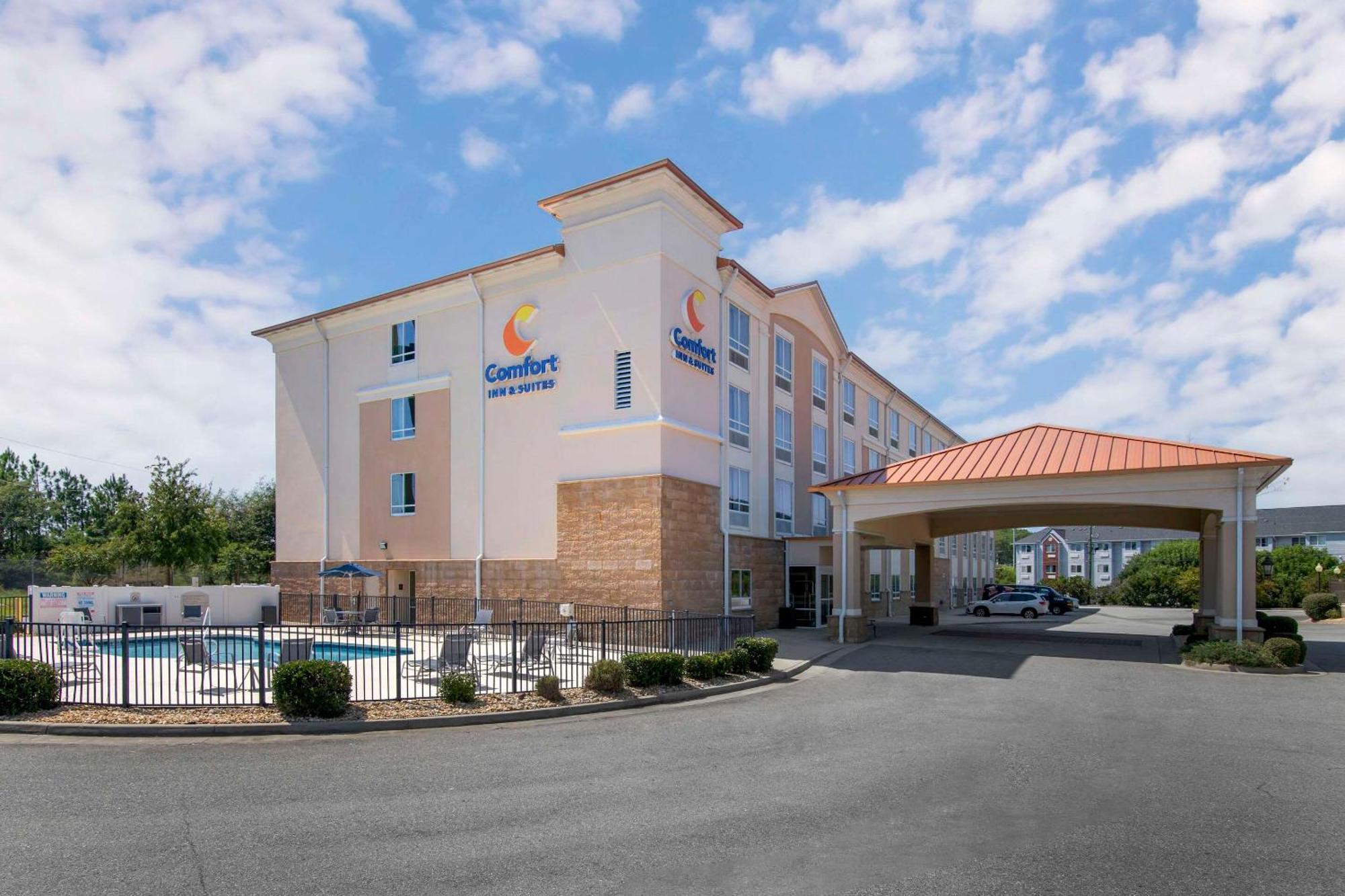 Comfort Inn & Suites ティフトン エクステリア 写真